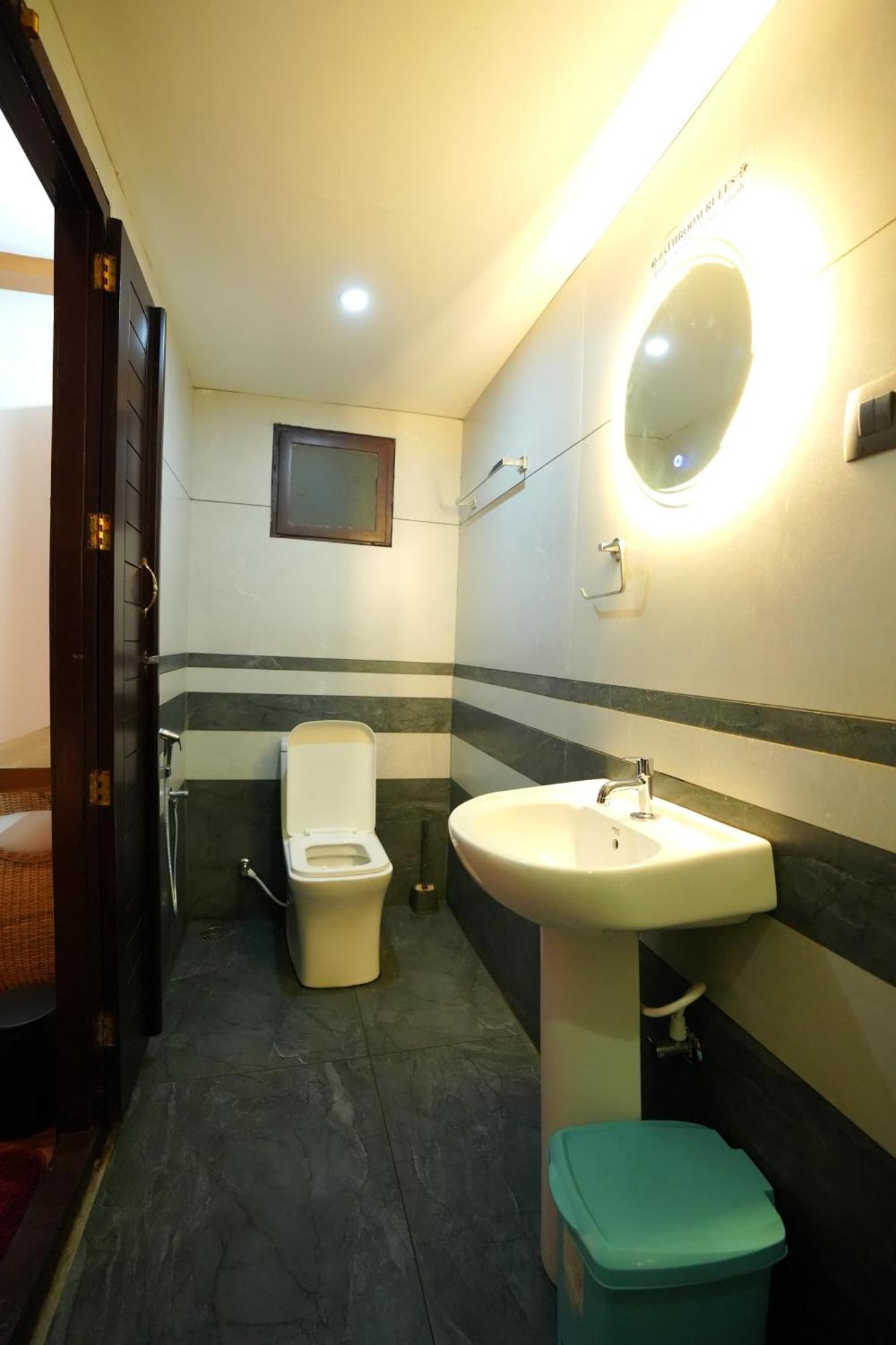 Indraprasthamlakecruise Alappuzha Zewnętrze zdjęcie