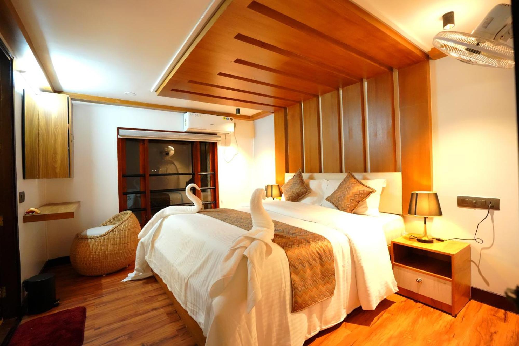 Indraprasthamlakecruise Alappuzha Zewnętrze zdjęcie